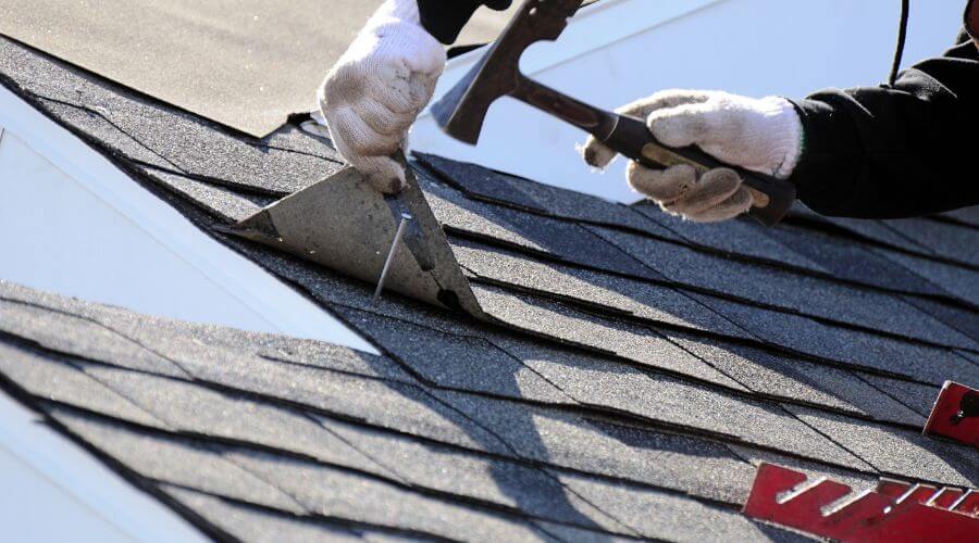 Expert Emergency Roof Repairs services in Bedford, TX